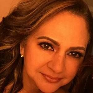 Meet your Posher, Mary chuy